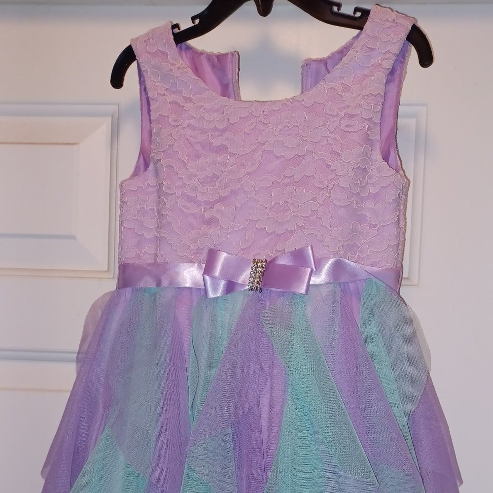 Girl's special occasion dress